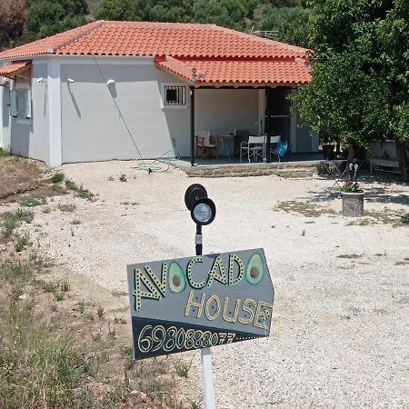 Avocado House Villa Finikounta Luaran gambar